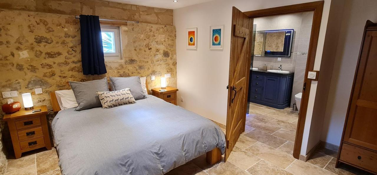 Dom Peyreton Prestige Cottages Set In A Charming Wine Property Villegouge 外观 照片